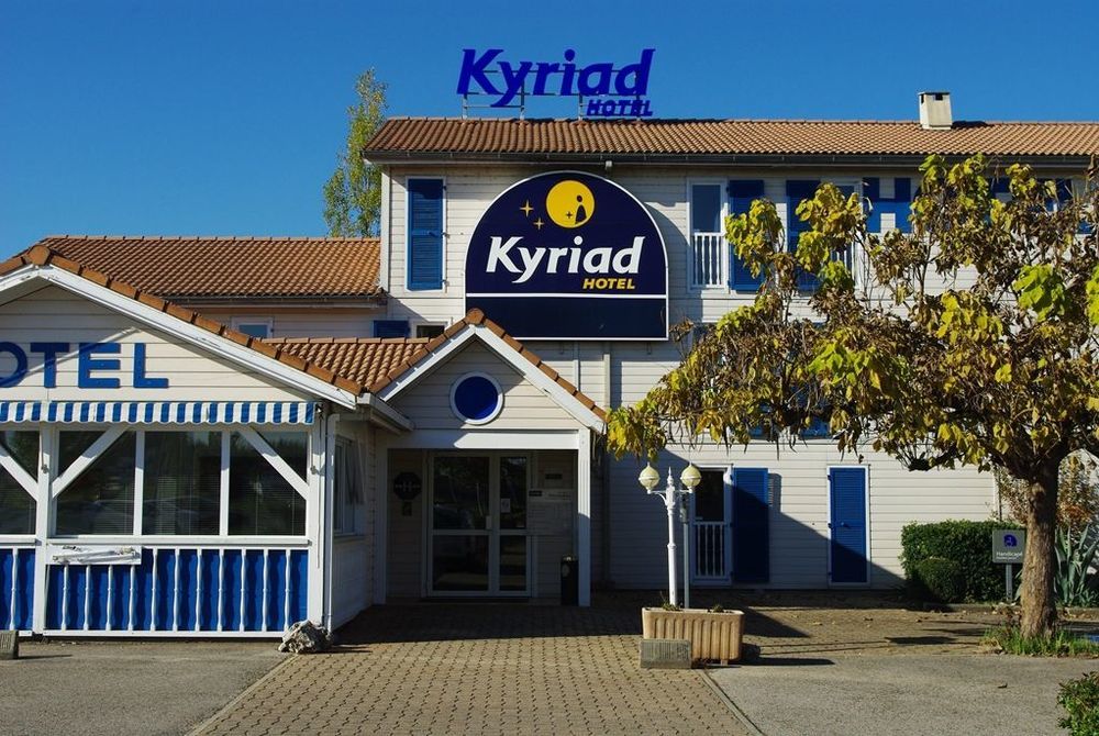 Hotel Kyriad Монтобан Екстериор снимка