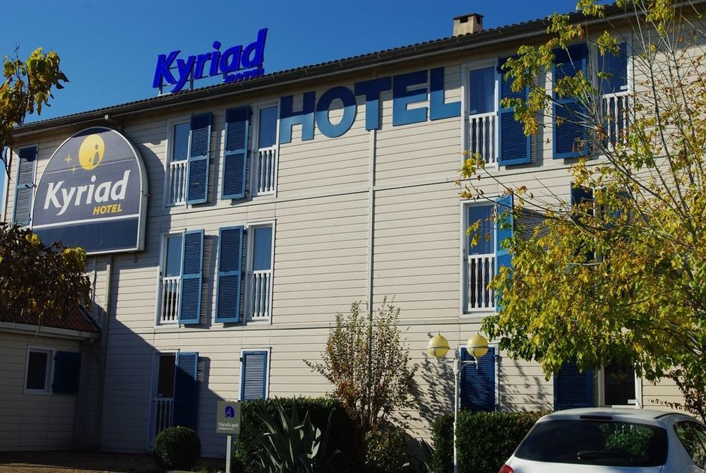 Hotel Kyriad Монтобан Екстериор снимка