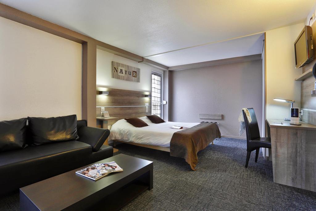 Hotel Kyriad Монтобан Екстериор снимка