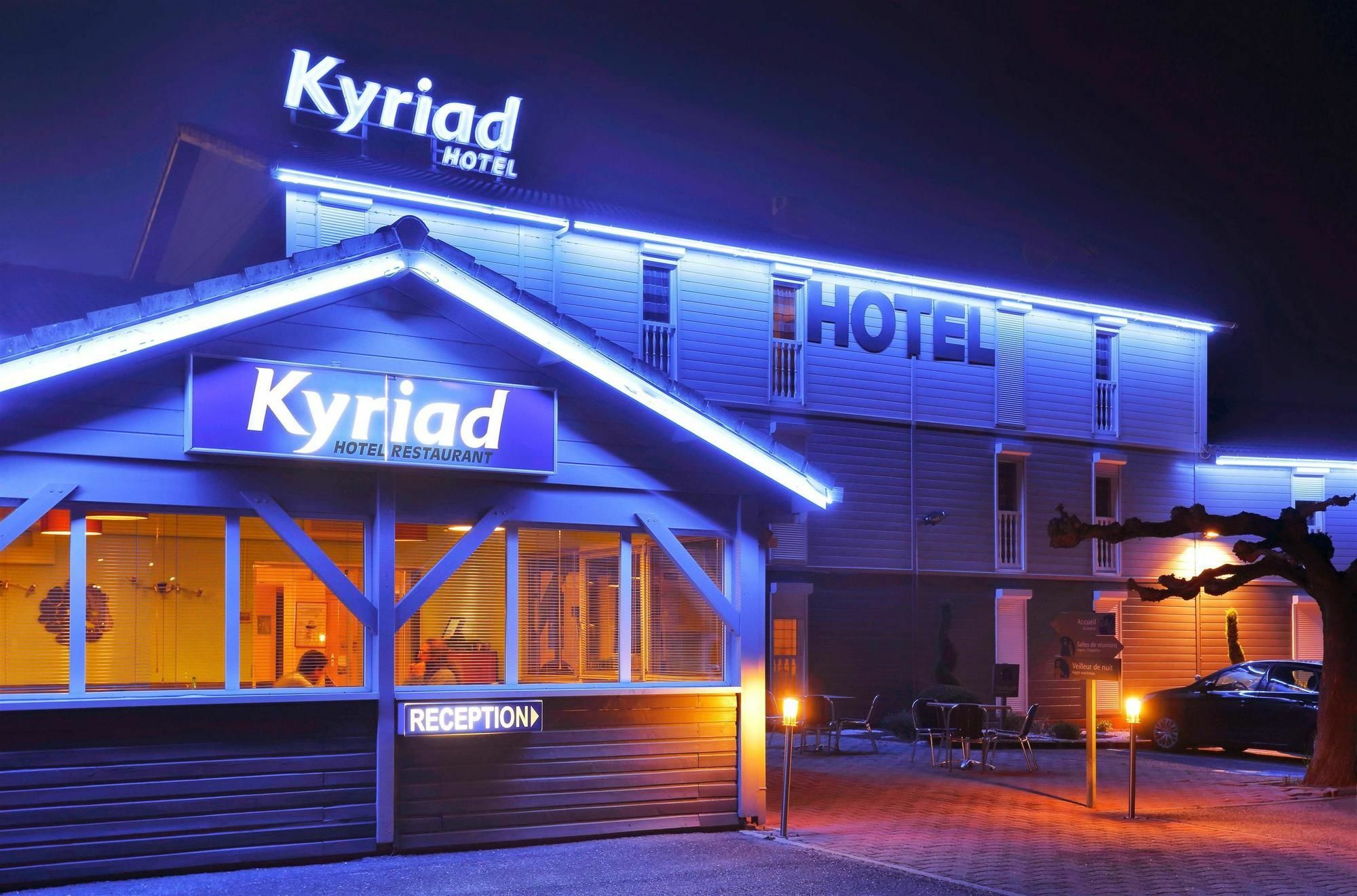 Hotel Kyriad Монтобан Екстериор снимка