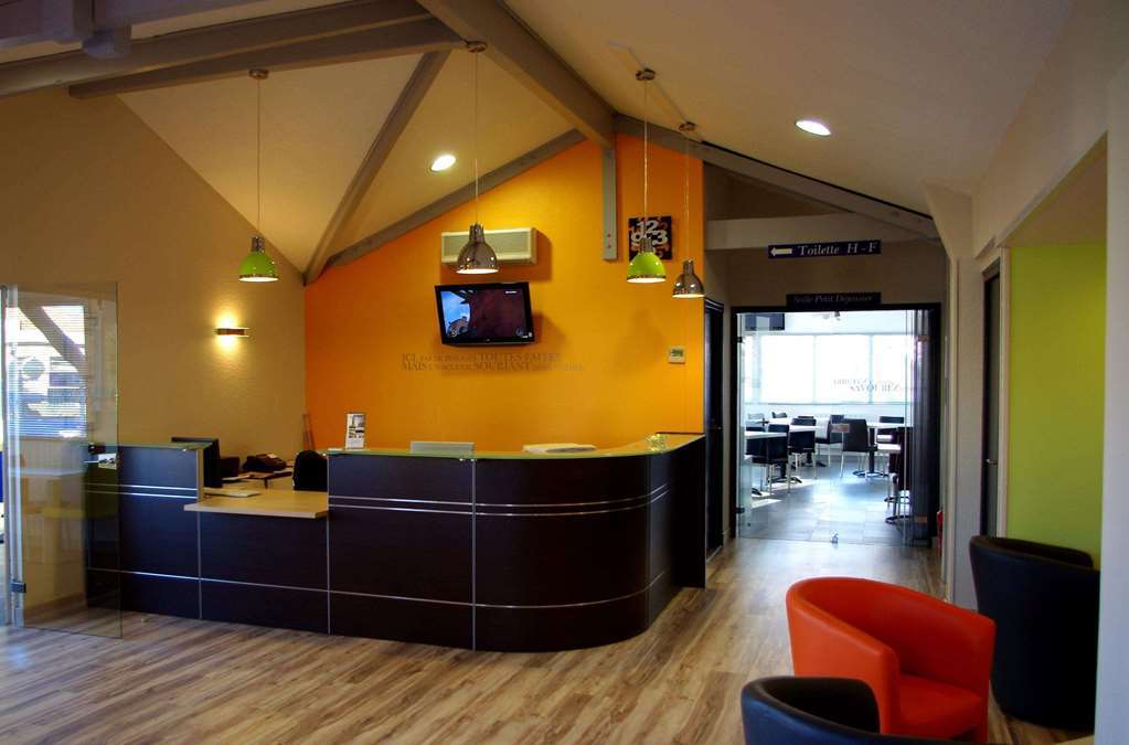Hotel Kyriad Монтобан Интериор снимка